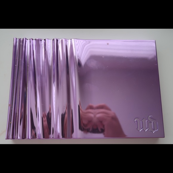 Urban Decay palette - Picture 2 of 3